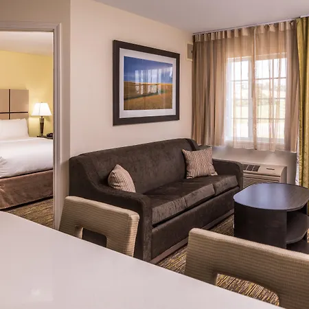 Candlewood Suites Kansas City By Ihg Exterior photo