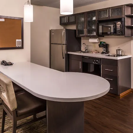 Candlewood Suites Kansas City By Ihg Exterior photo